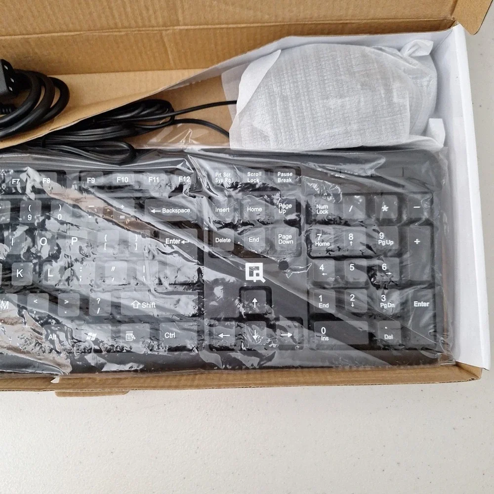 QR Computers Wired Keyboard & Optical Mouse Set QR-60 NEW, Open Box